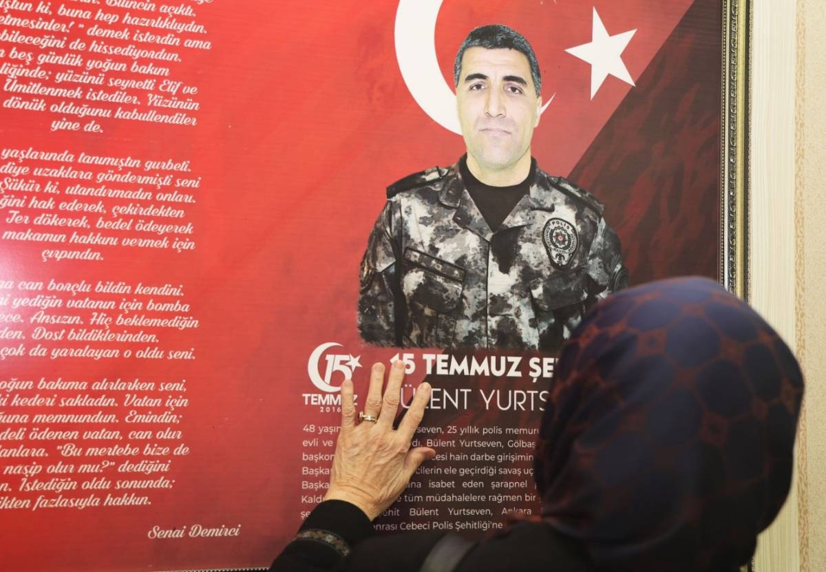 Rektör Gürel’den Şehit Bülent Yurtseven’in Ailesine Vefa