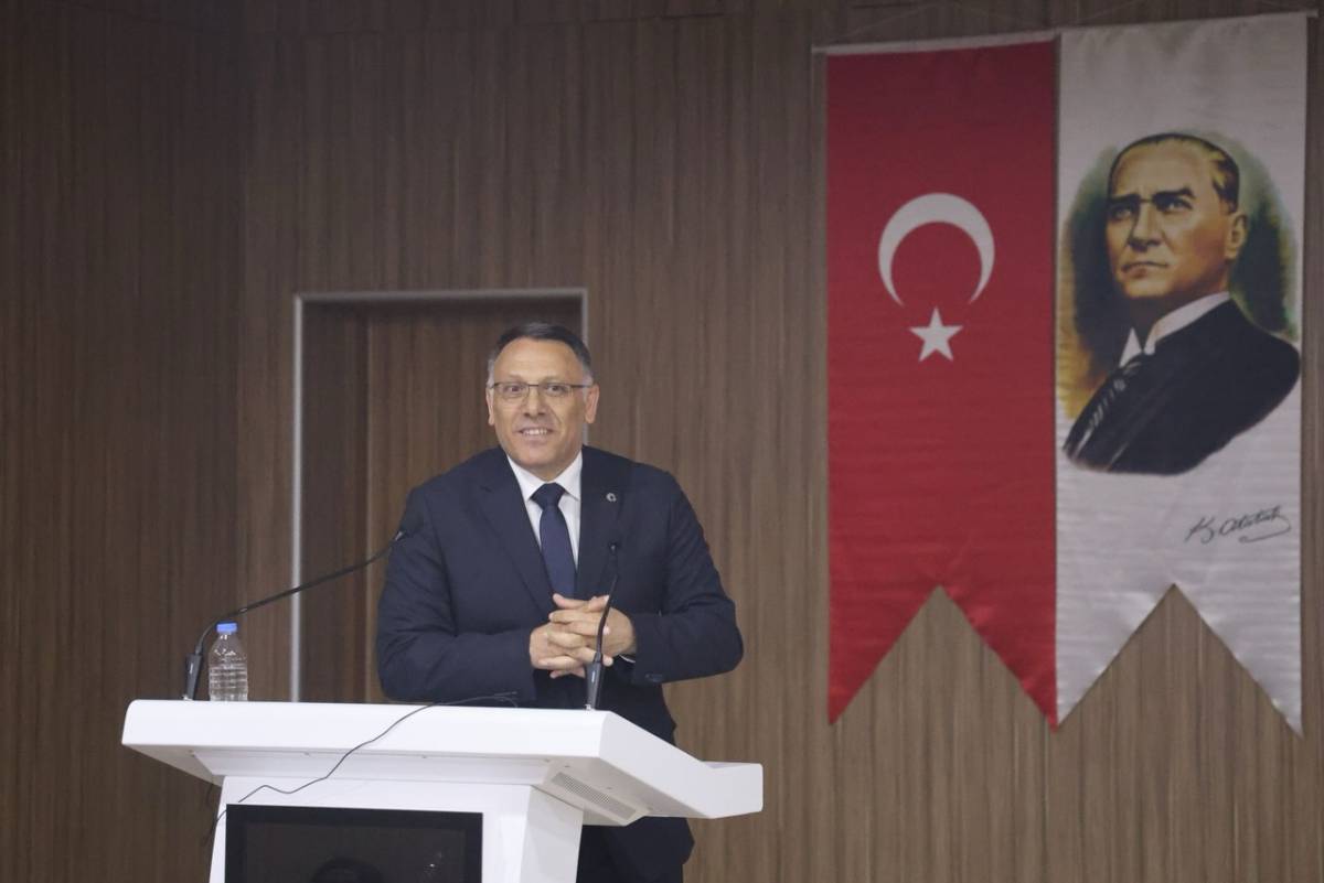 Iğdır’da Buz Üzerinde Strateji Mesaisi: Curling’in Dev İsimleri Panelde Buluştu