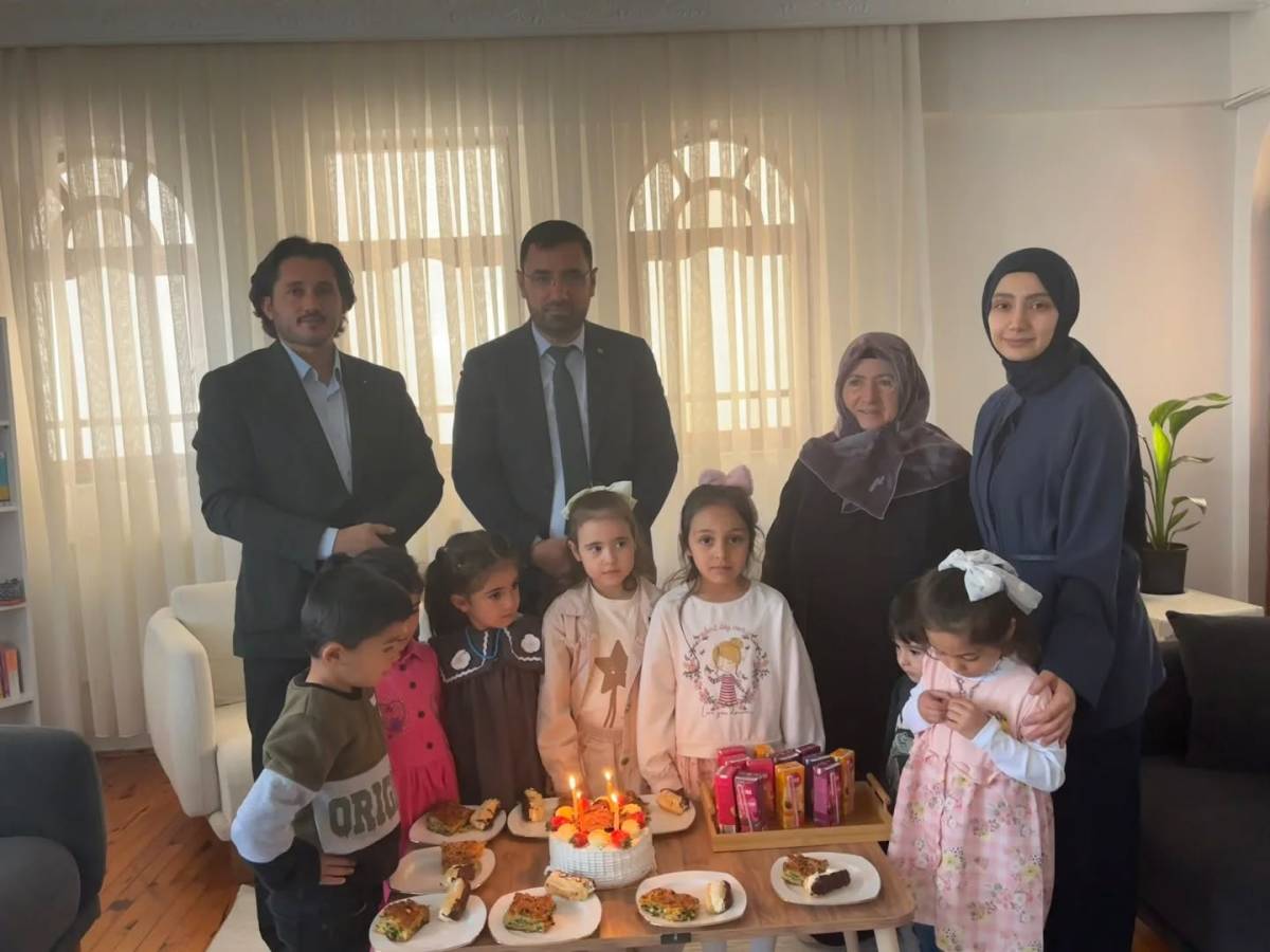 Aralık’ta Duygulandıran Ziyaret: Minik Yüreklerden Şehit Annelerine Vefa