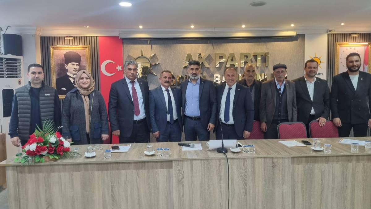 Iğdır’da yerel siyasette DEM Parti’den istifa ederek AK Parti saflarına katıldı