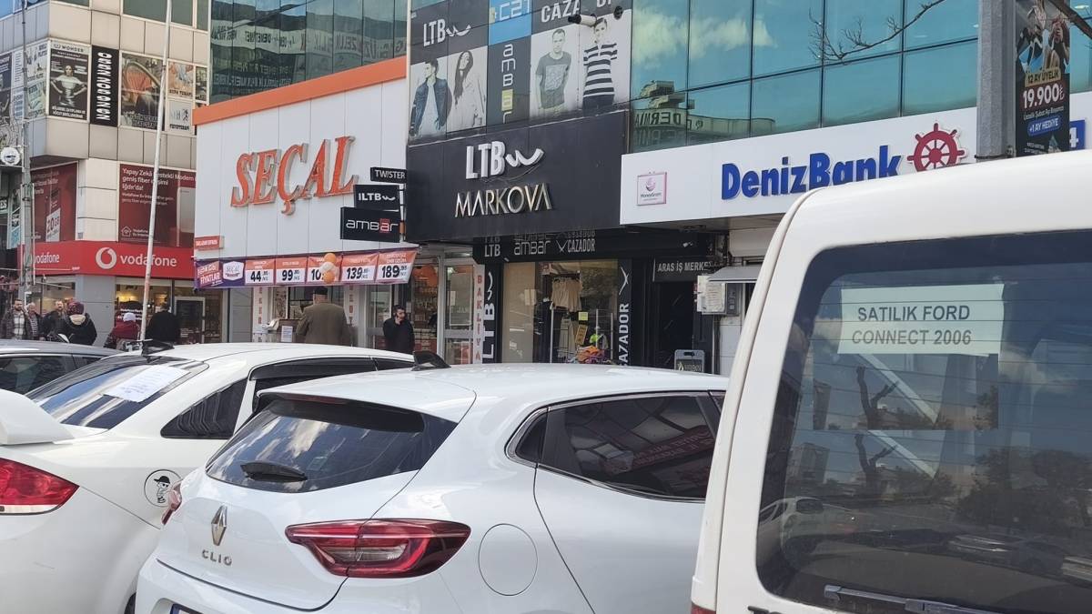 Akaryakıt Zamları Iğdır’da Kontak Kapattırdı: Araçlar Vitrine Çıktı!