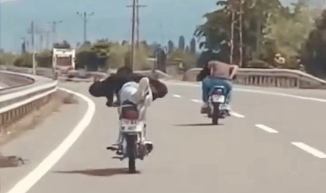 Iğdır'da motorcular yürekleri ağza getirdi