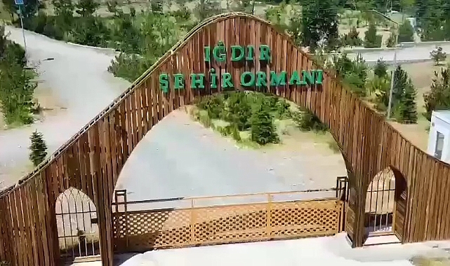 Iğdır Kent Ormanı'nın zaman içerisindeki değişimi